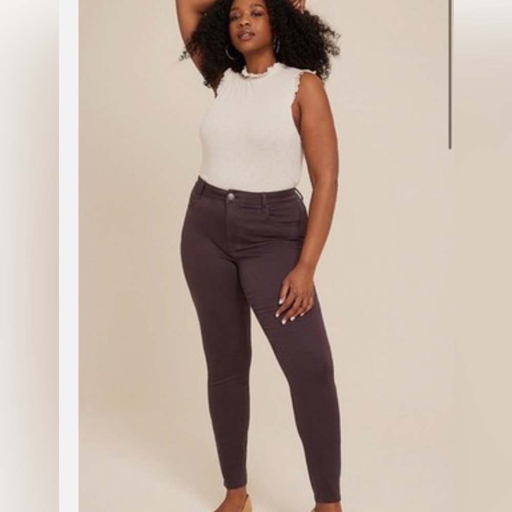 Maurice’s chocolate brown skinny jeans